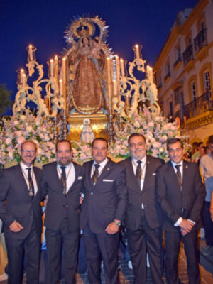  La Virgen del Carmen de Santa Ana de Sevilla  siglos de fe y devoción en el corazón de Triana en Sevilla
