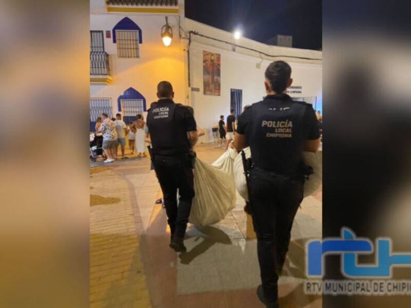 ACITUR + CCA DE CHIPIONA felicita a la Policía Local de Chipiona por su actuación ejemplar contra la venta ilegal