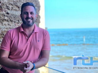 Francisco Javier Query presenta la programación del Día del Turismo que incluye homenaje a la empresa CitySightseening