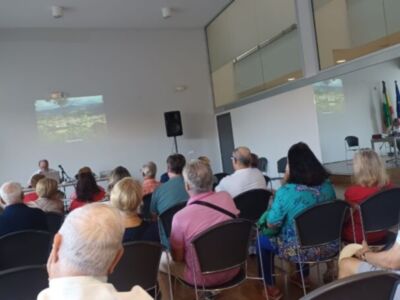 Sabores del norte en Sevilla, conferencia sobre cocina navarra en el Centro de Participación Activa del Cerro del Aguila