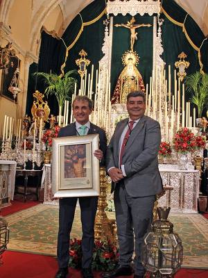 La Hermandad de la Vera-Cruz celebra una emotiva exaltación marcada por el Amor y la devoción 