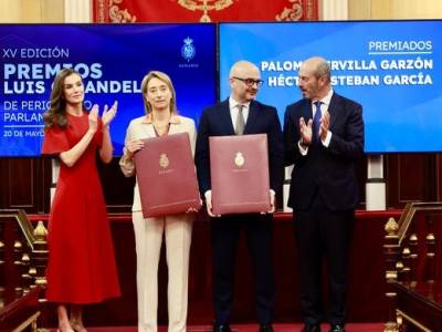 Paloma Cervilla premio Luis Carandell en la categoría de Parlamentarismo 