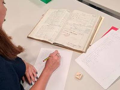 La Hermandad de la Macarena celebra el Día Internacional de los Archivos poniendo en valor su labor de conservación documental