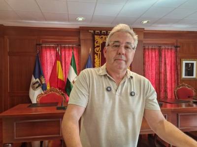 Pepe Mellado anuncia la apertura de la inscripción para cubrir plazas de mecánico, conductores y personal de limpieza en la empresa Caepionis