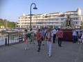  Gelves conmemora la tradición marinera de la Virgen del Carmen con su solemne procesión terrestre y fluvial