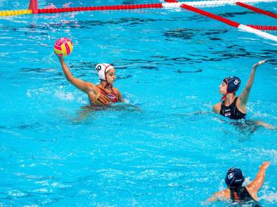 Plata mundial para el Club Waterpolo Dos Hermanas PQS con Irene López