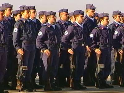 "Los reporteros" hace un repaso de los 25 años de la eliminación del servicio militar obligatorio