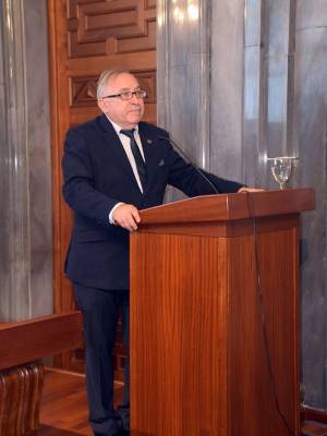 El XII «Aldabón de Sevilla» reconoce la trayectoria del Dr. José Andrés Moreno Nogueira 
