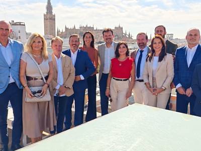 Representantes de las asociaciones que forman FAEPI, en Sevilla.