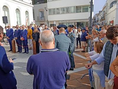 El Puerto de Santa María conmemora la Fiesta Nacional con un solemne homenaje a la bandera y a los caídos por España